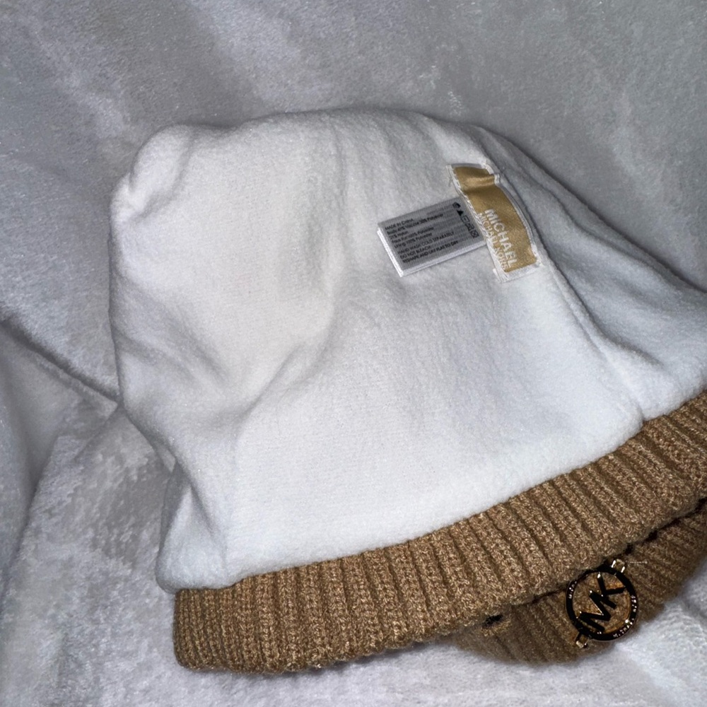 Michael Kors Fleece Lined Cuff Beanie Faux Fur Pom - Brown - Picture 6 of 6